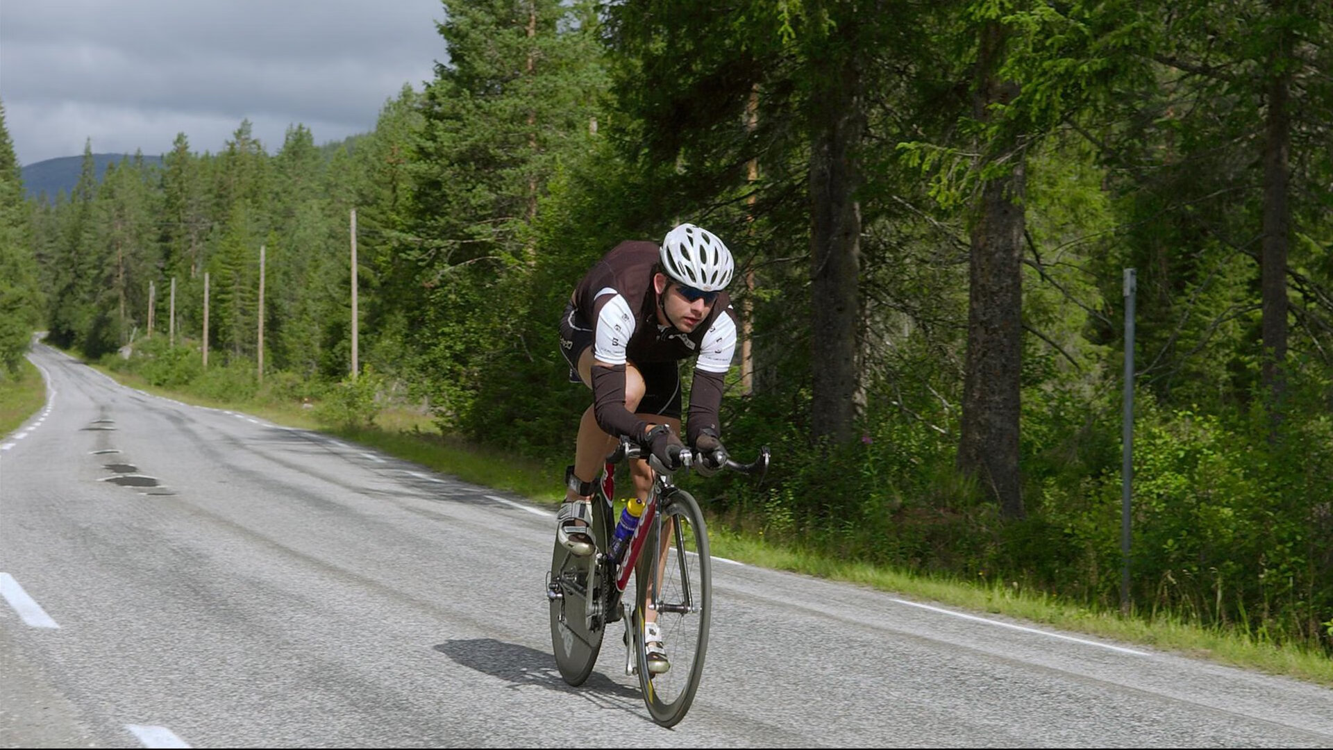 Crowns Sports-世锦赛八强战激情夜！周琦里突外投，利物浦血战尤文图斯